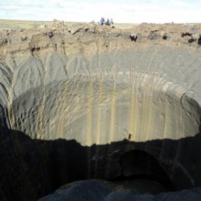 Hell Opens Its Gates Another Enormous Chasm: Mega Crater In Russia’s End Of The World Region. This Is The Seventh One so Far! Significant Number? (Video) **Geologists Speculate Caused By Meteorite Or Aliens!** WTH?